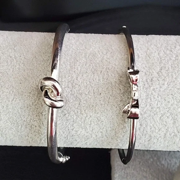 Kate Spade New York Silver Tone Knot and Bow Bangle Bracelet Set 2 Piece - Picture 8 of 8